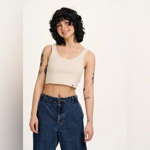 Lucy & Yak Cream Ribbed Cropped Tank Top